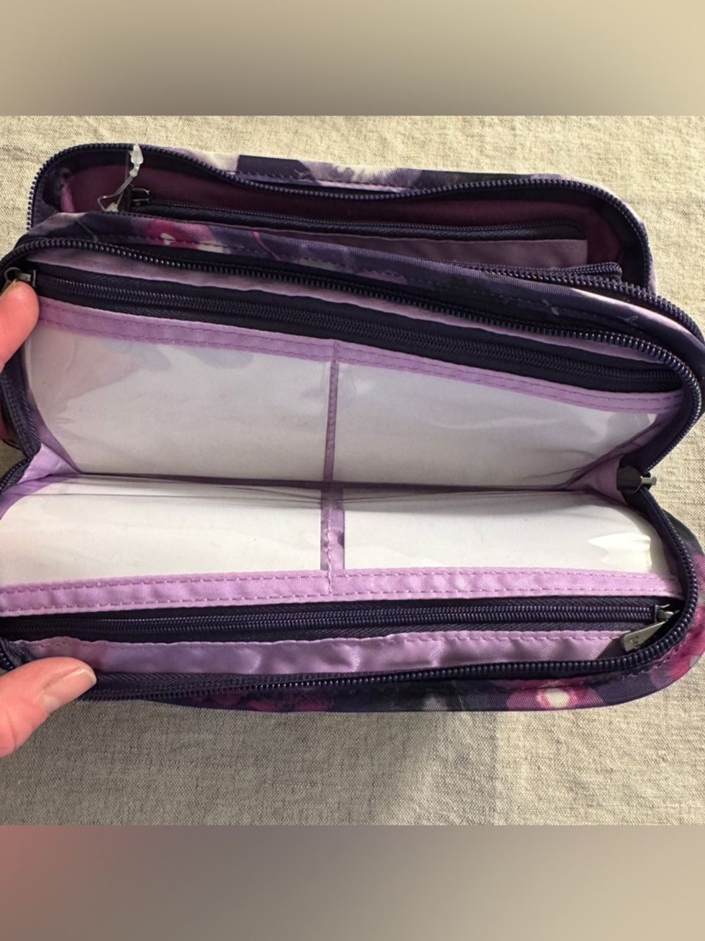 lug Flipper Jewelry Clutch - Purple Floral Print NWT - Picture 4 of 7